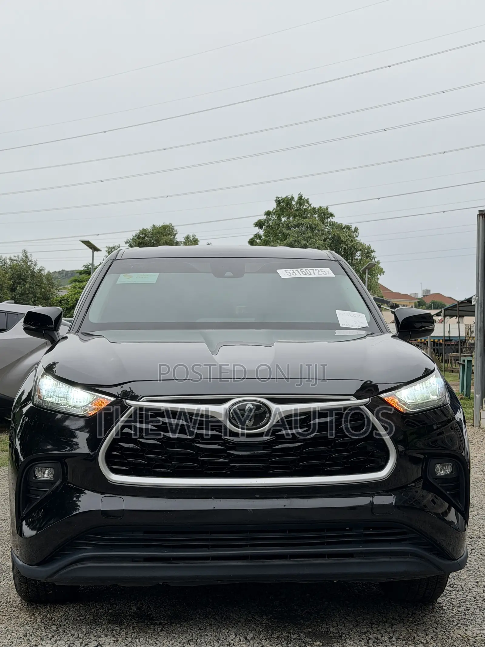 Toyota Highlander LE 2021 Black
