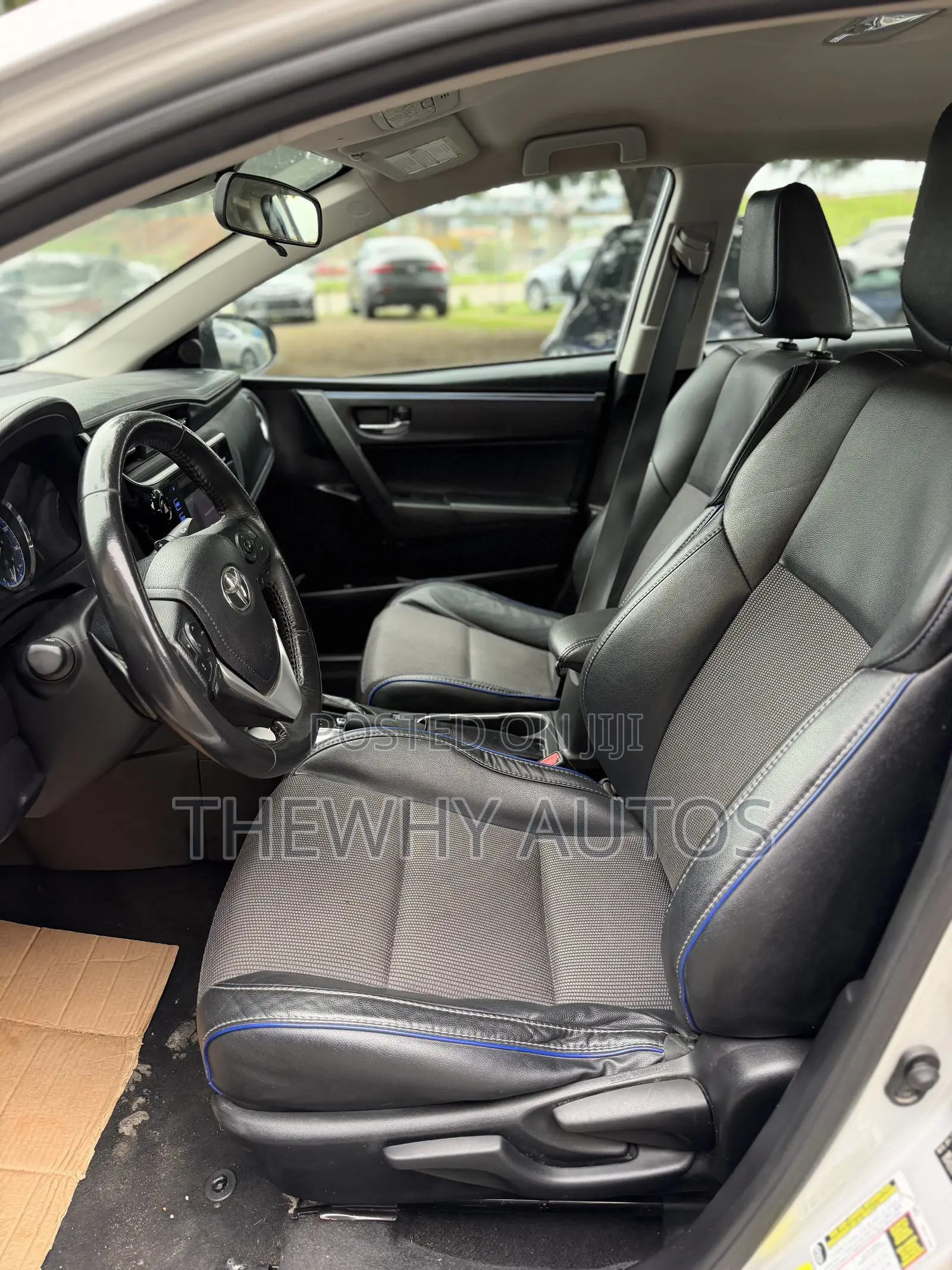Toyota Corolla LE ECO 4dr Sedan (1.8L 4cyl CVT) 2017 Silver