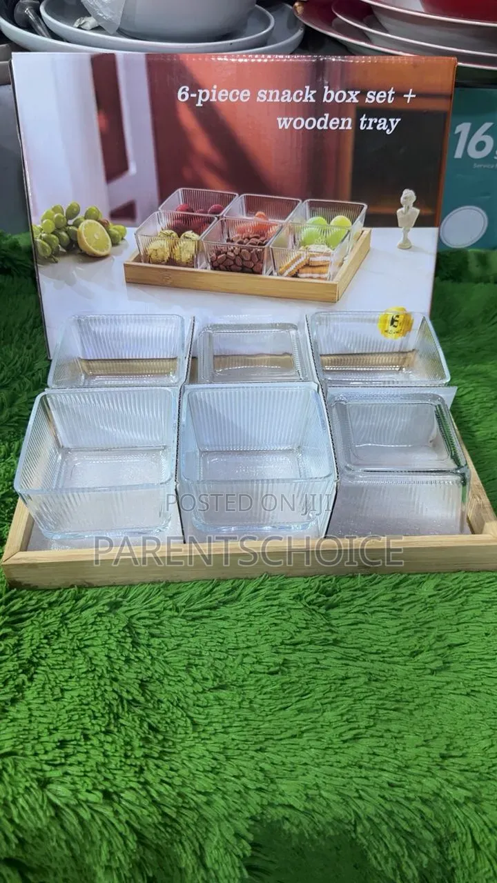 6-Piece Snack Box Set With Wooden Tray