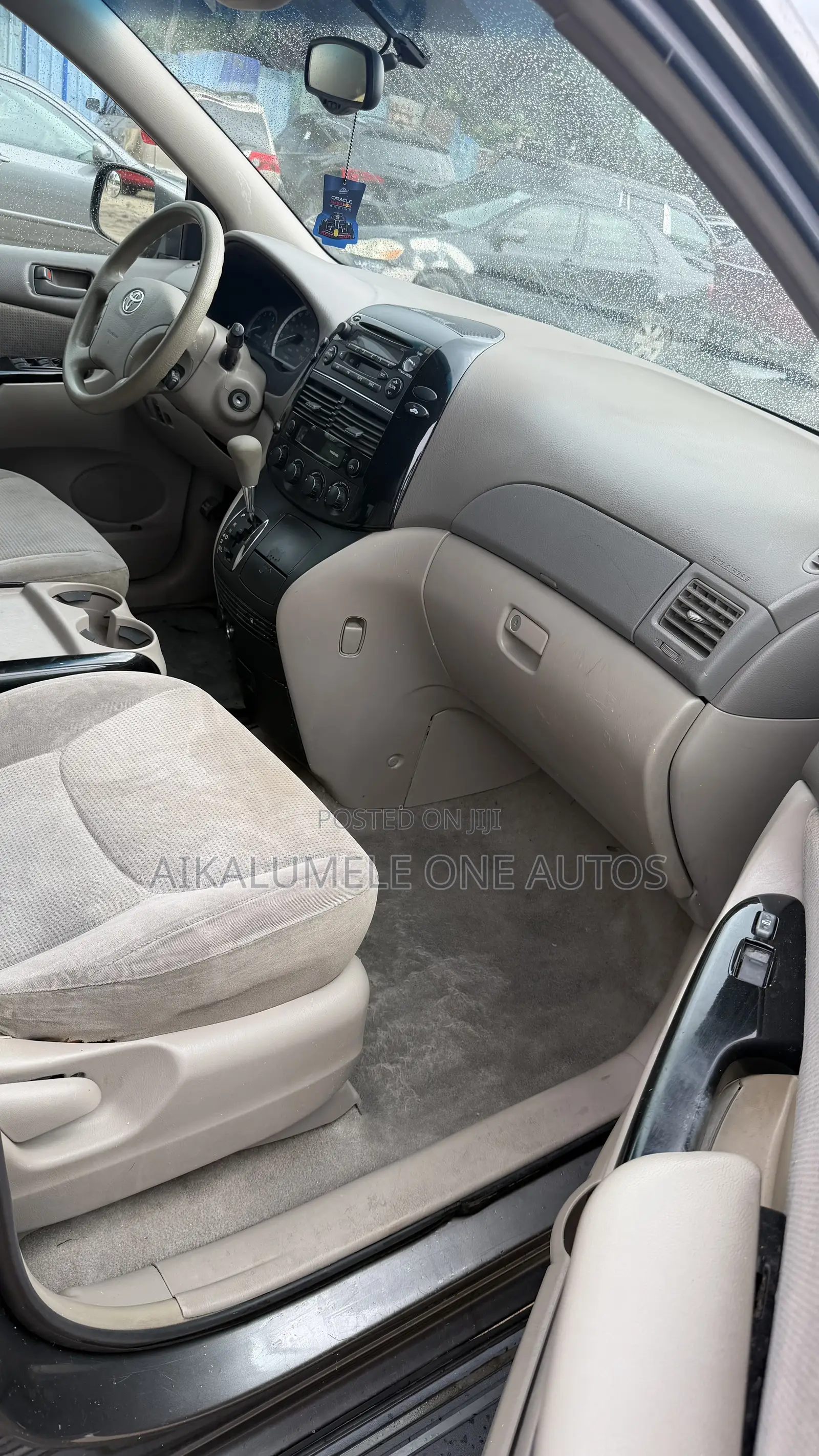Toyota Sienna LE AWD 2005 Gray