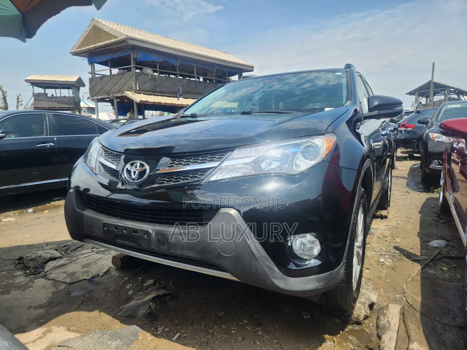 Toyota RAV4 Limited AWD (2.5L 4cyl 6A) 2017 Black