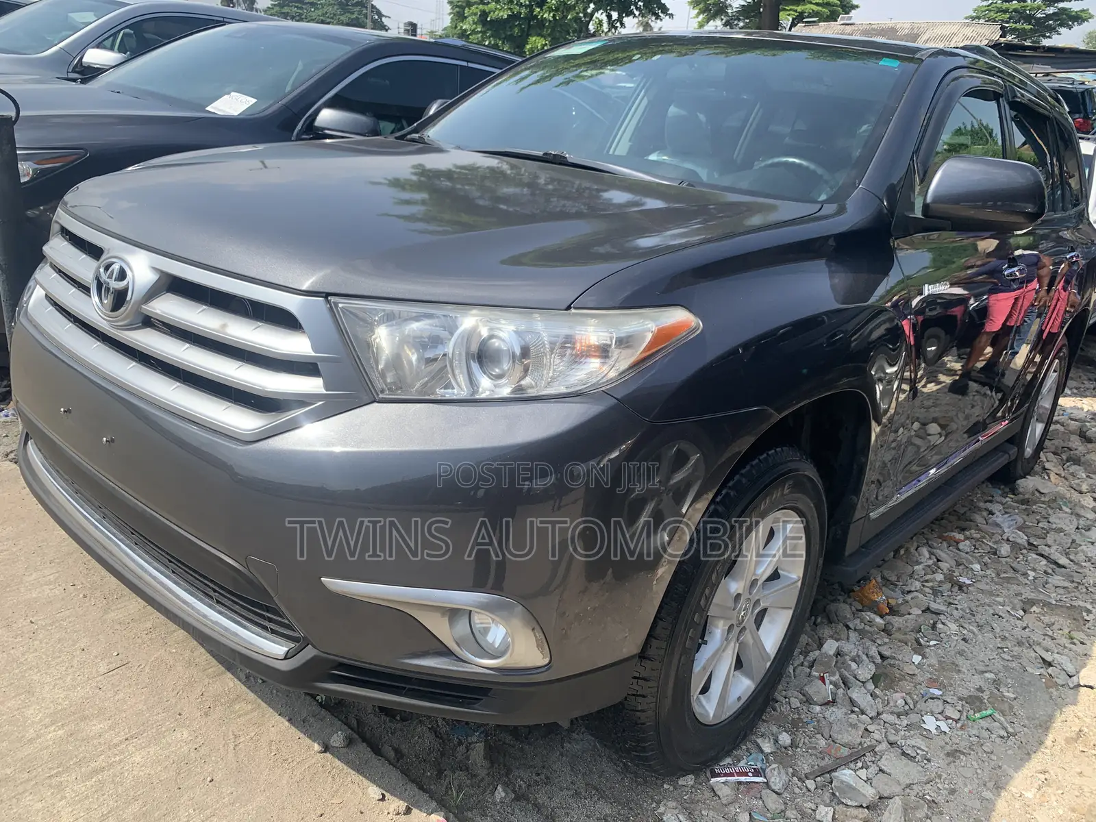 Toyota Highlander Limited 2012 Gray