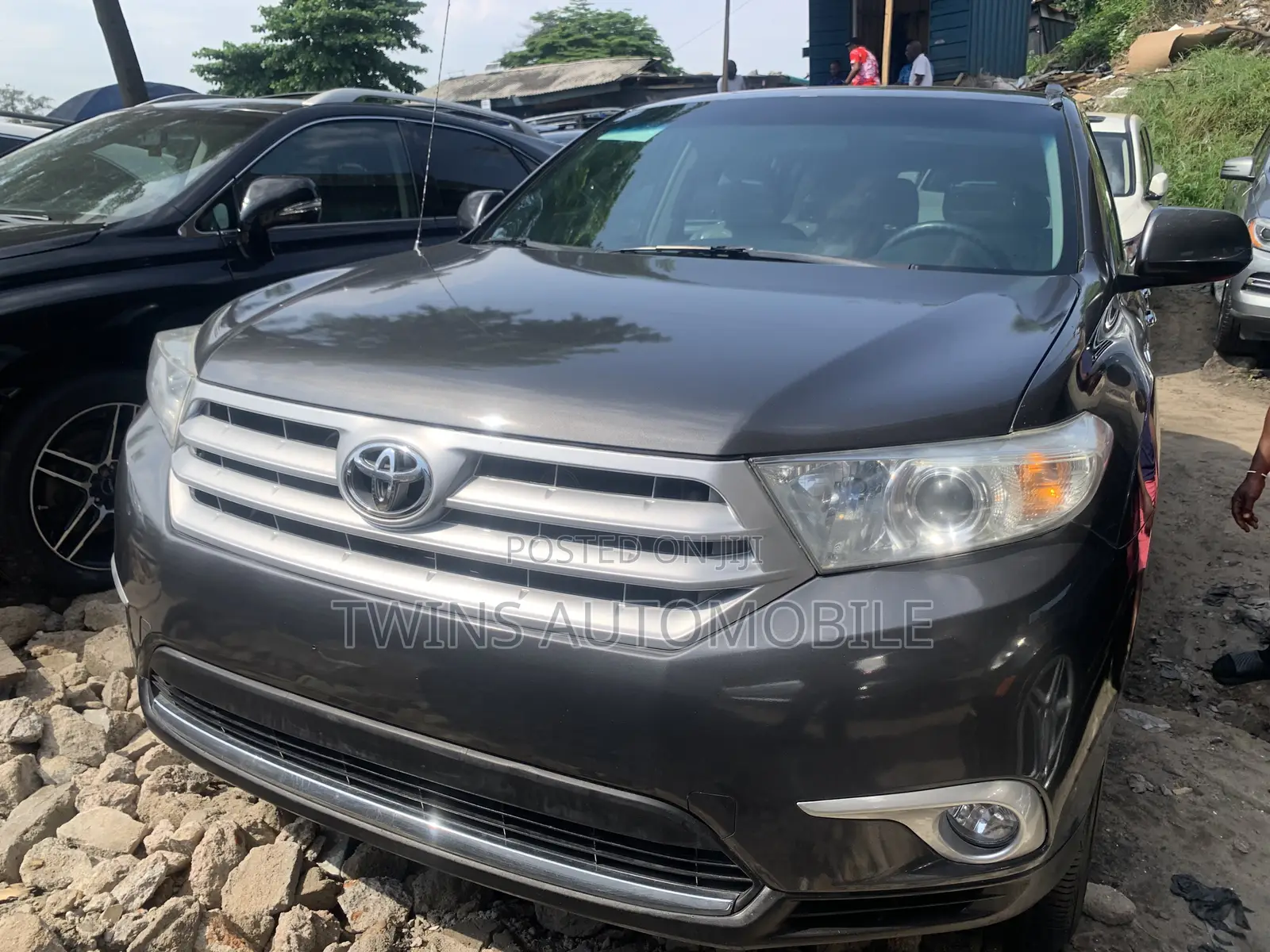 Toyota Highlander Limited 3.5l 4WD 2013 Gray