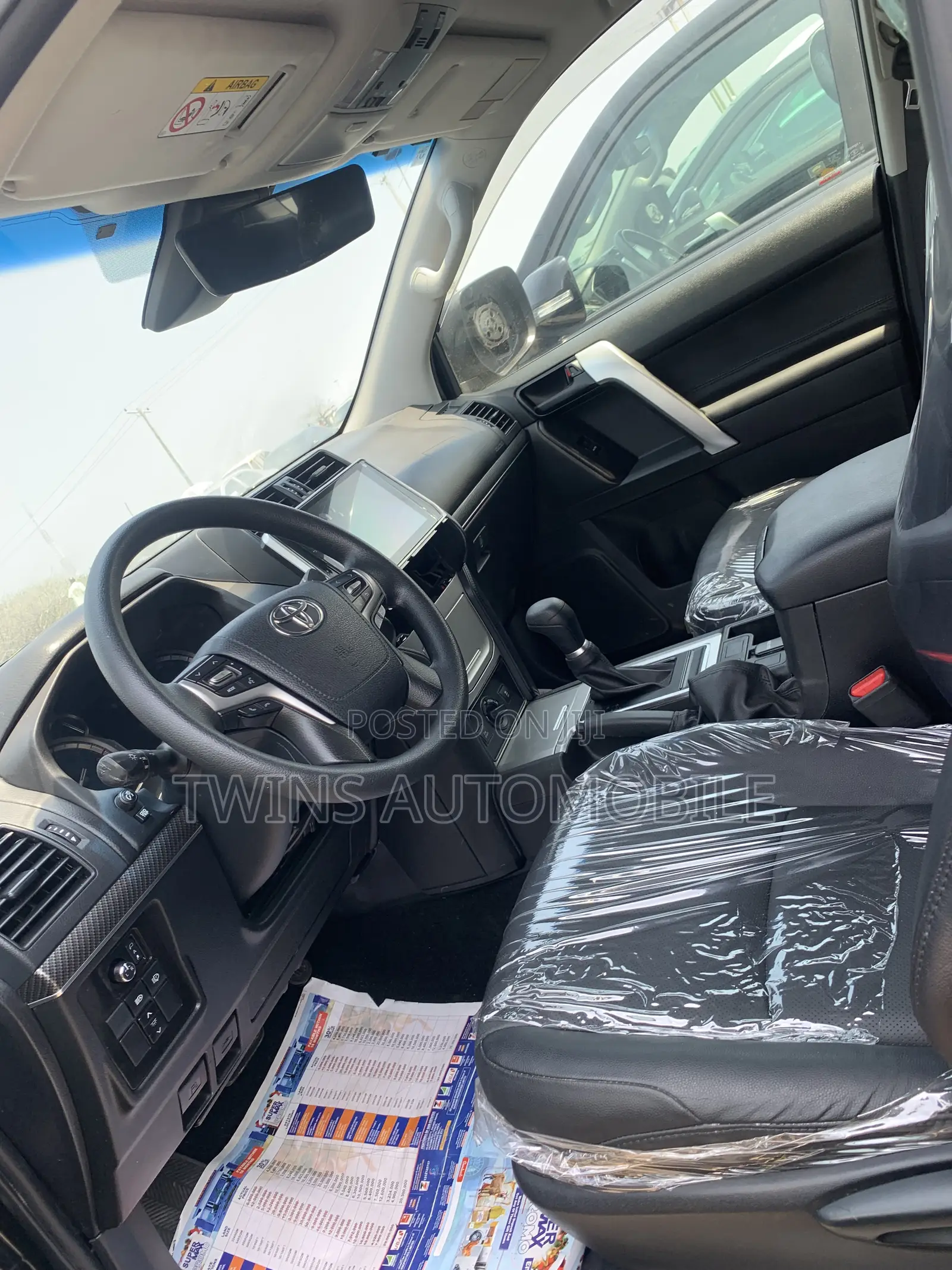 Toyota Land Cruiser Prado 4.0 2023 Black