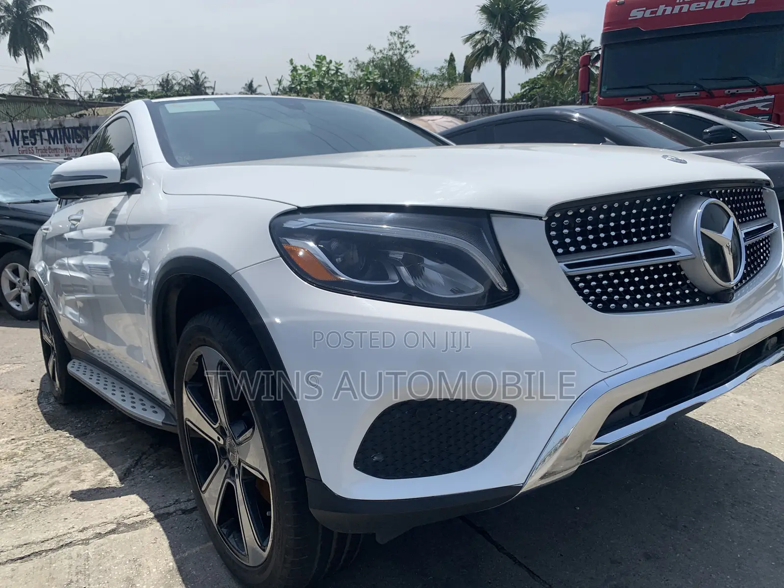 Mercedes-Benz GLC-Class 2017 White