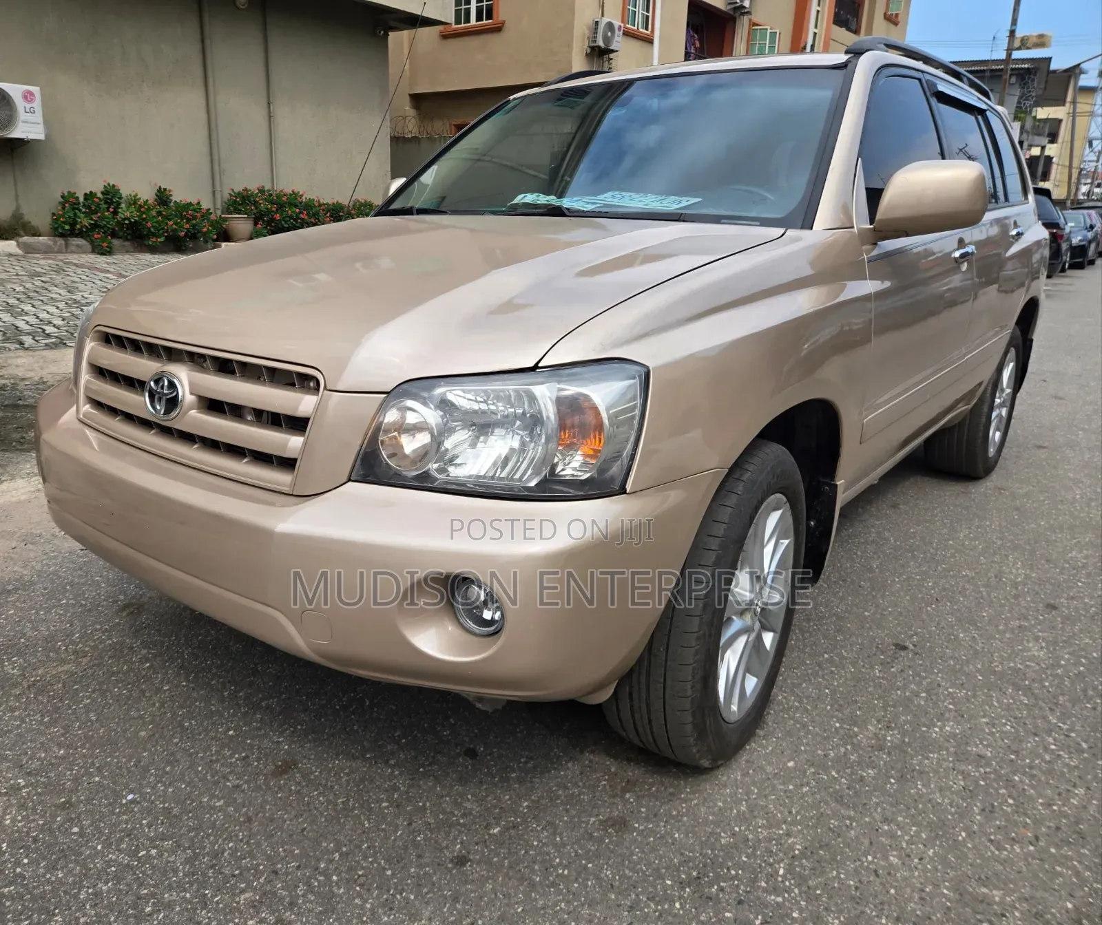 Toyota Highlander V6 FWD 2003 Gold