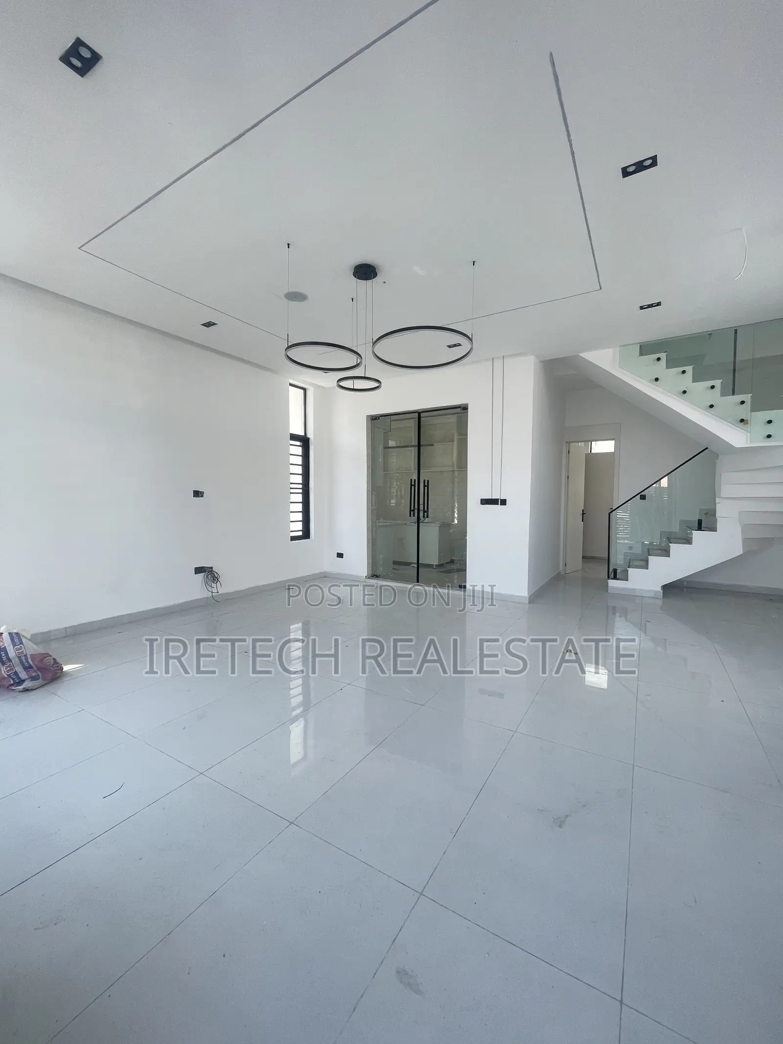 5bdrm Duplex in Ajah In A Gated, Olokonla for sale