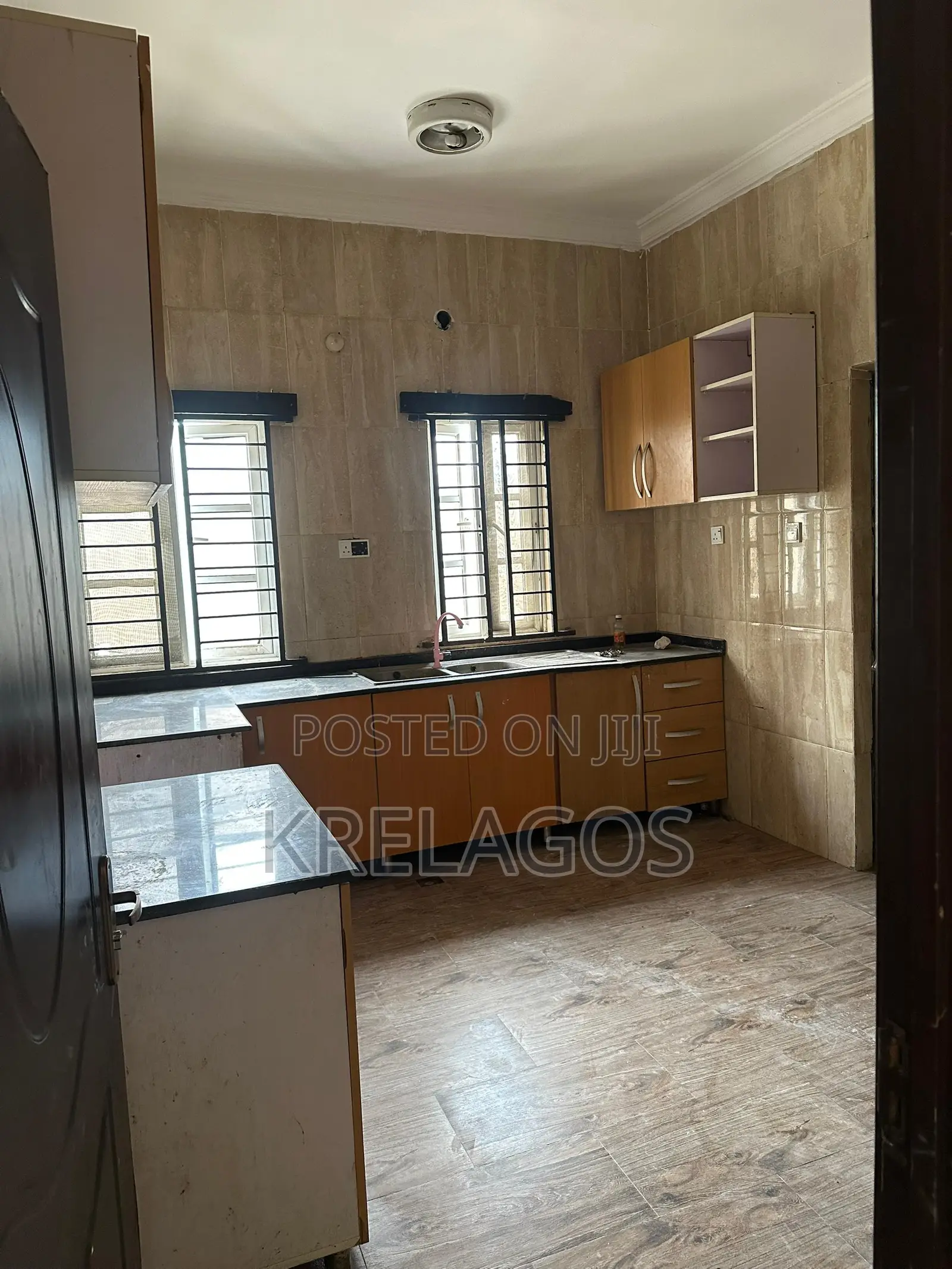 4bdrm Duplex in Sangotedo for rent