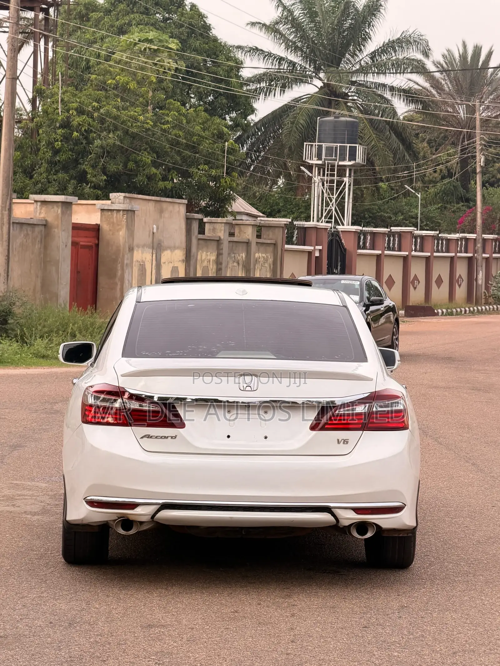 Honda Accord EX-L V-6 4dr Sedan FWD (3.5L 6cyl 6A) 2016 White