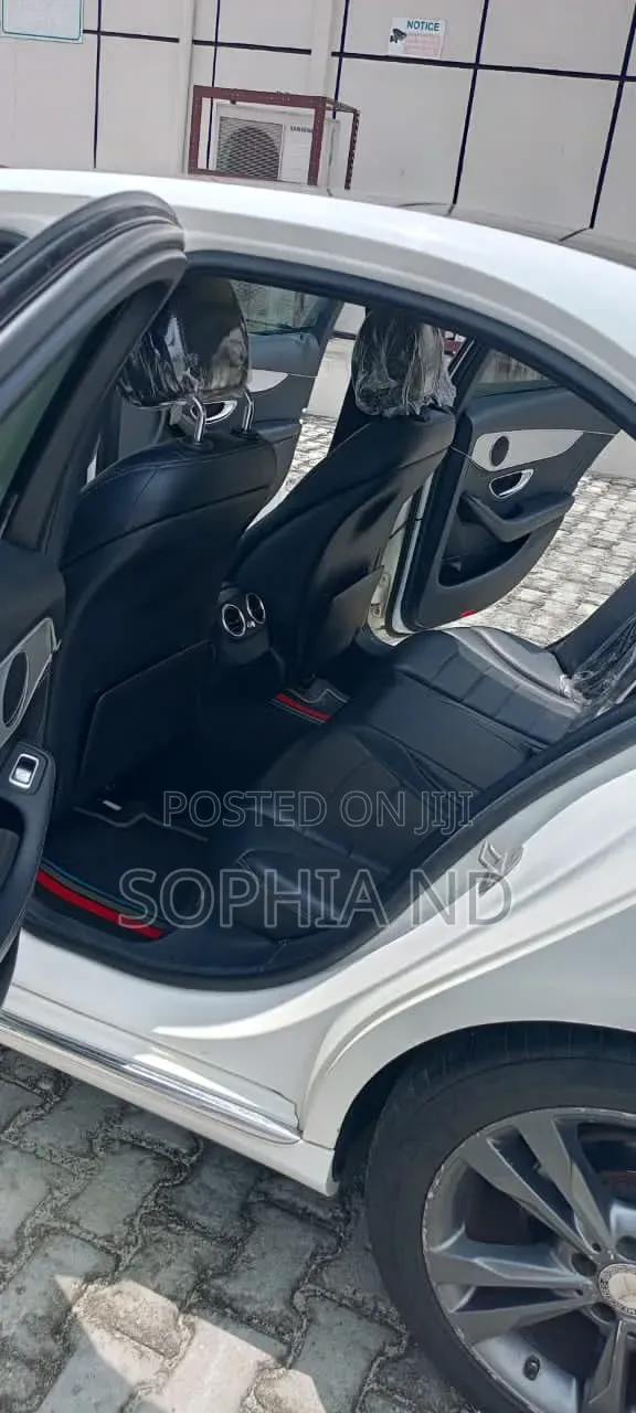 Mercedes-Benz C300 2016 White
