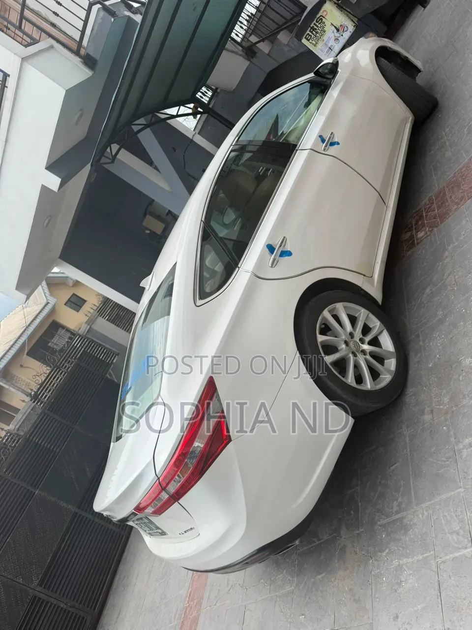 Toyota Avalon 2015 White