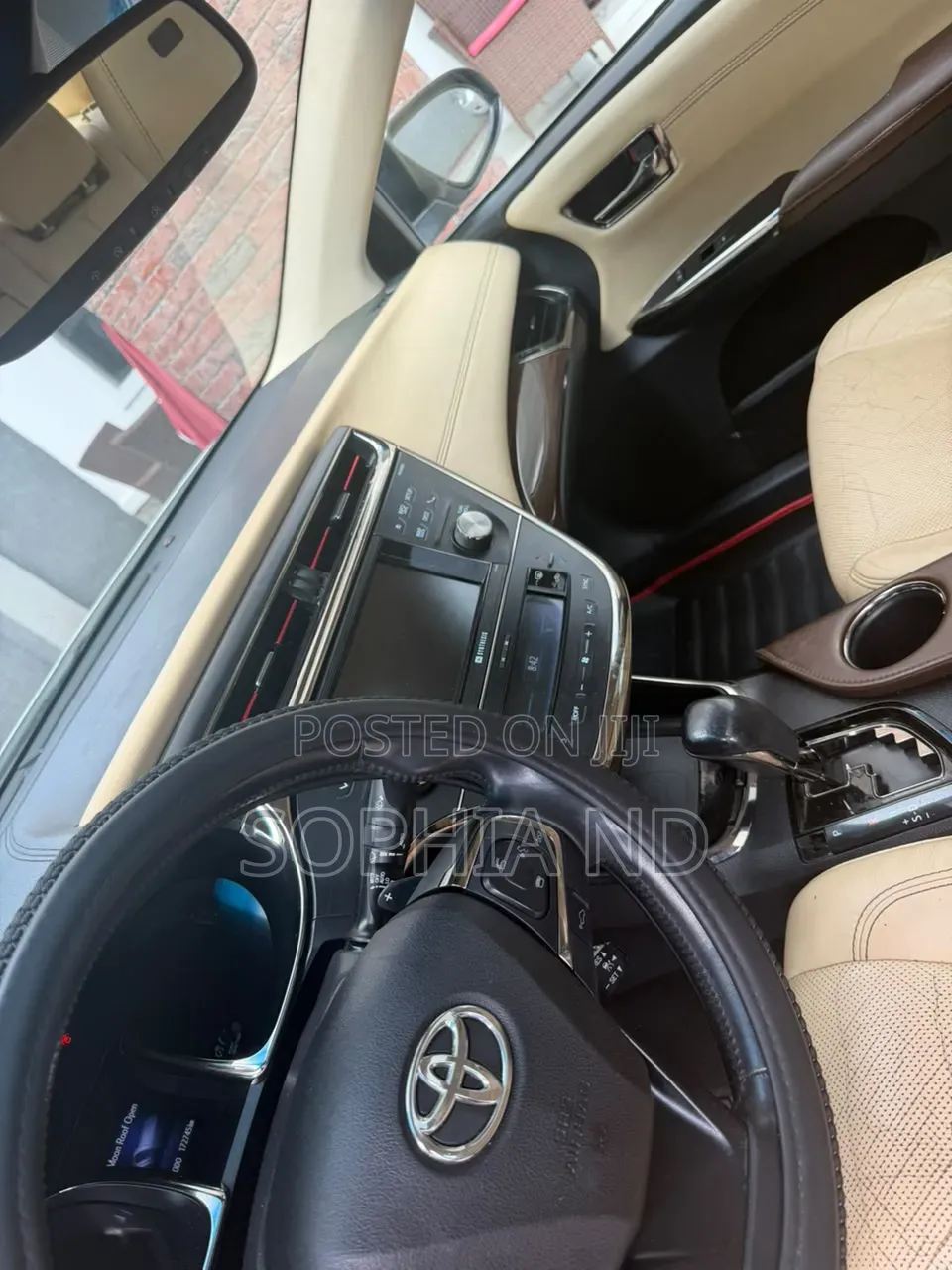 Toyota Avalon 2015 White