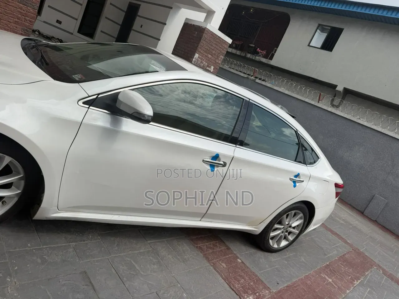 Toyota Avalon 2015 White