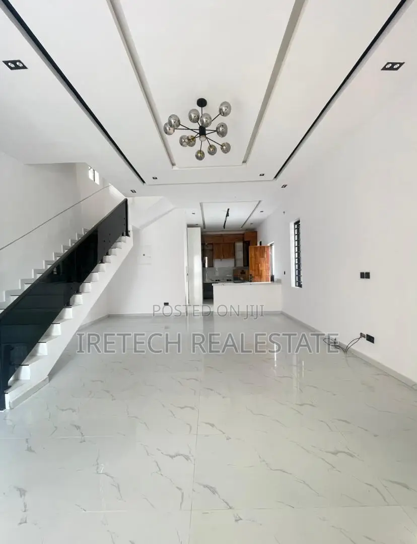 3bdrm Duplex in Ajah Secured Estate, Olokonla for sale