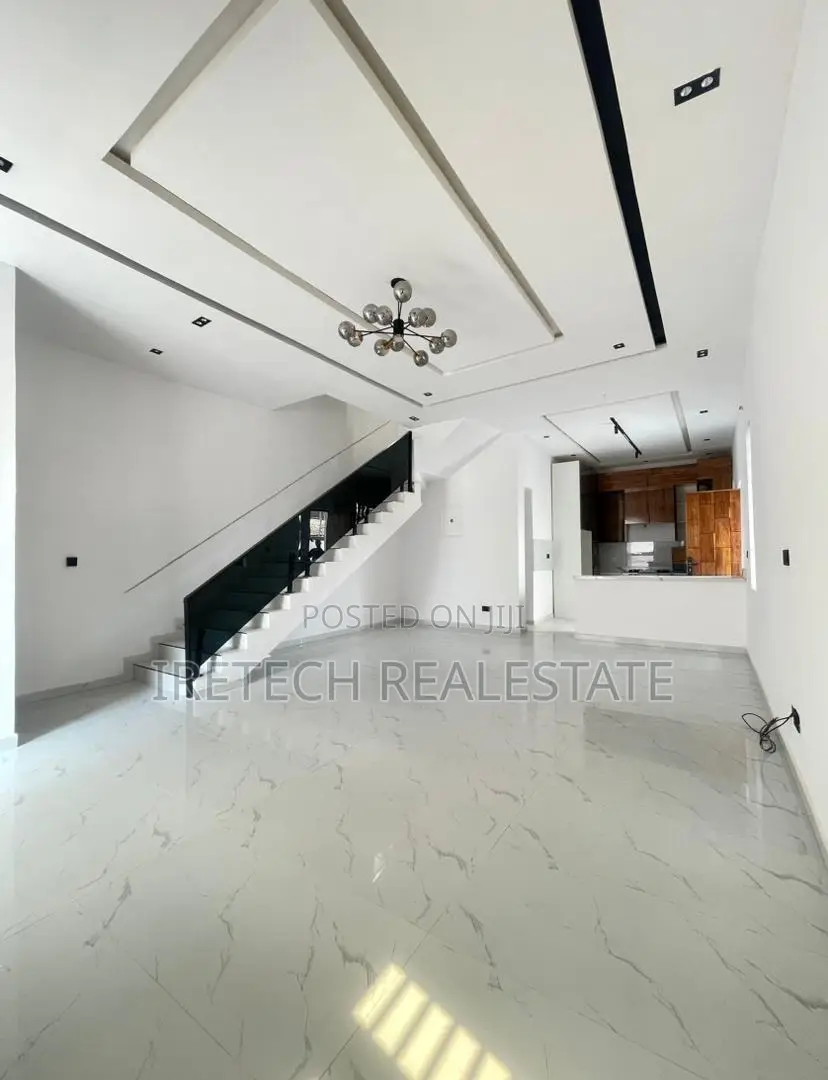 3bdrm Duplex in Ajah Secured Estate, Olokonla for sale