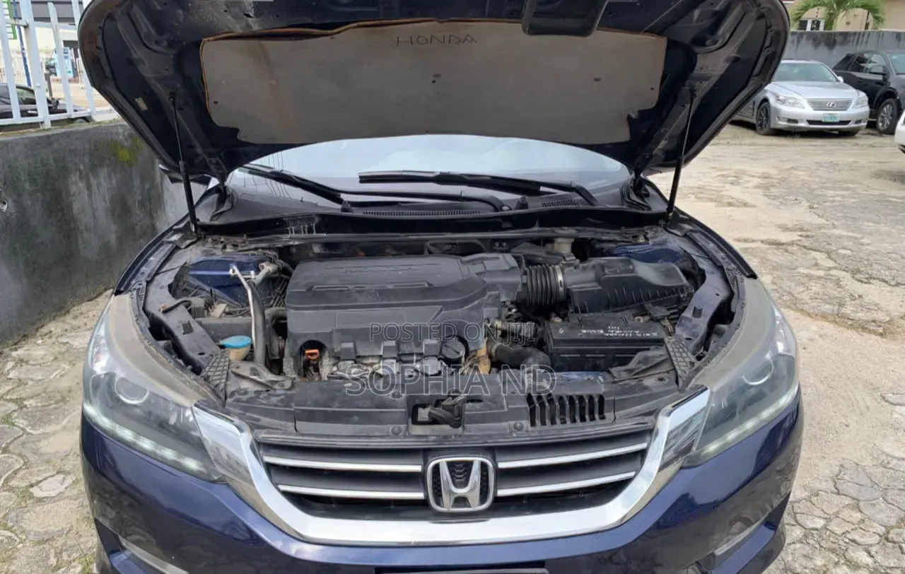 Honda Accord 2018 Blue