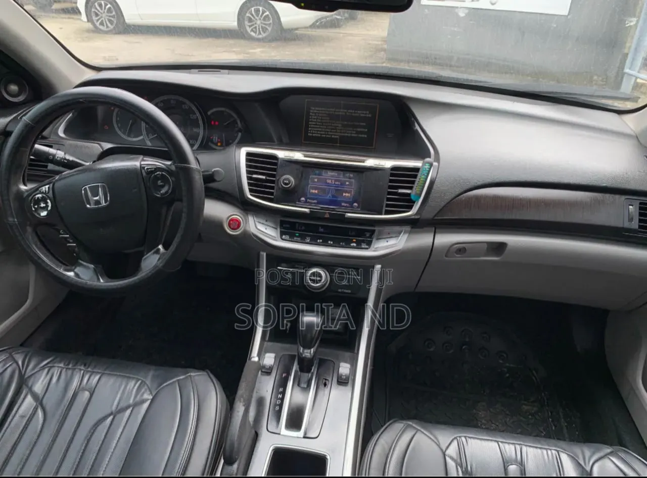 Honda Accord 2018 Blue