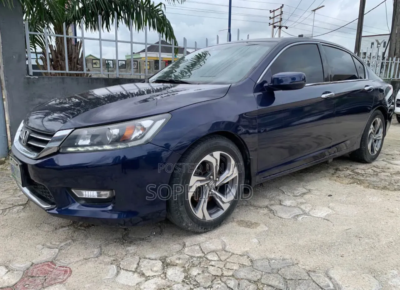Honda Accord 2018 Blue