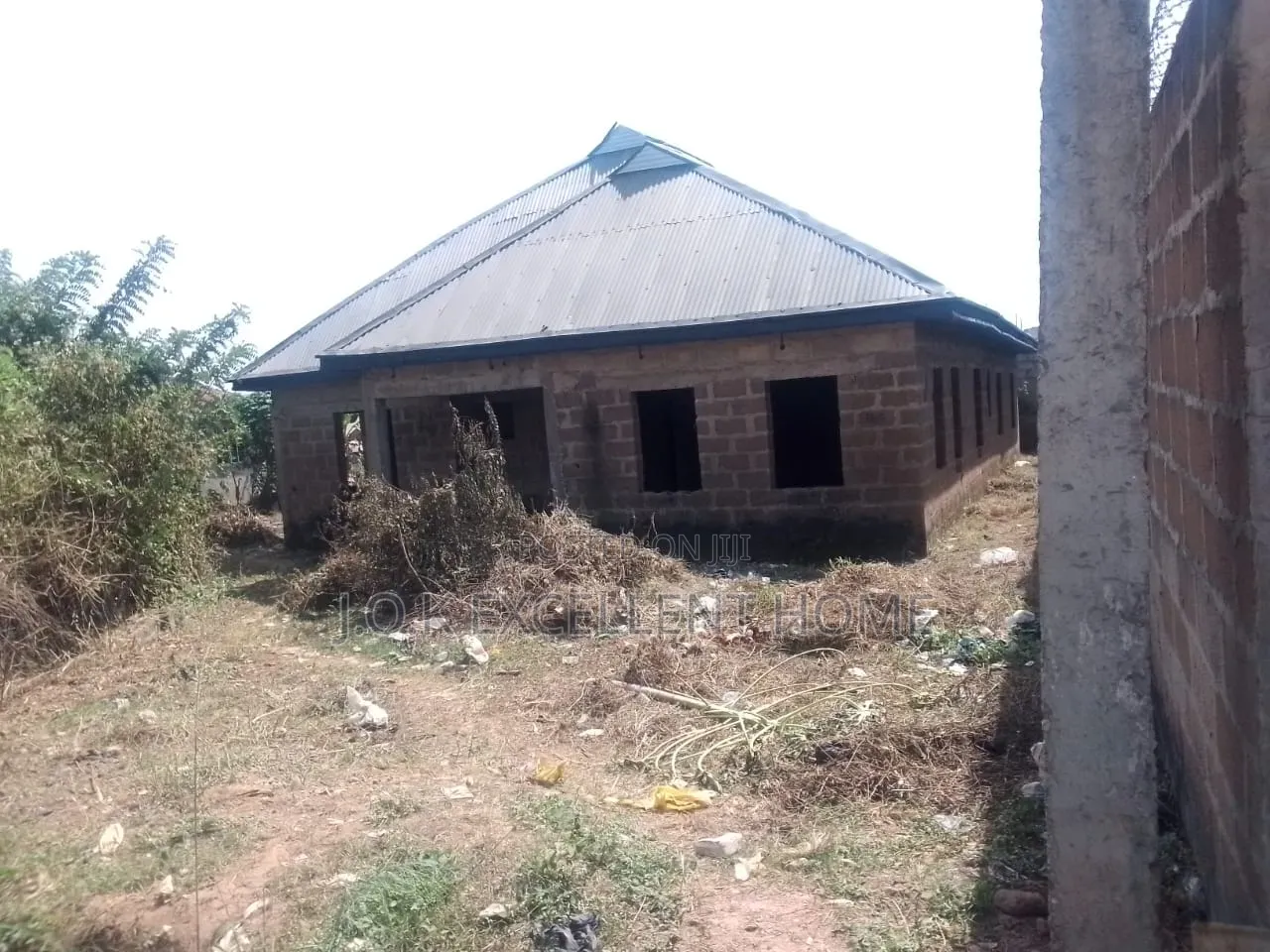 4bdrm Bungalow in Ido for sale