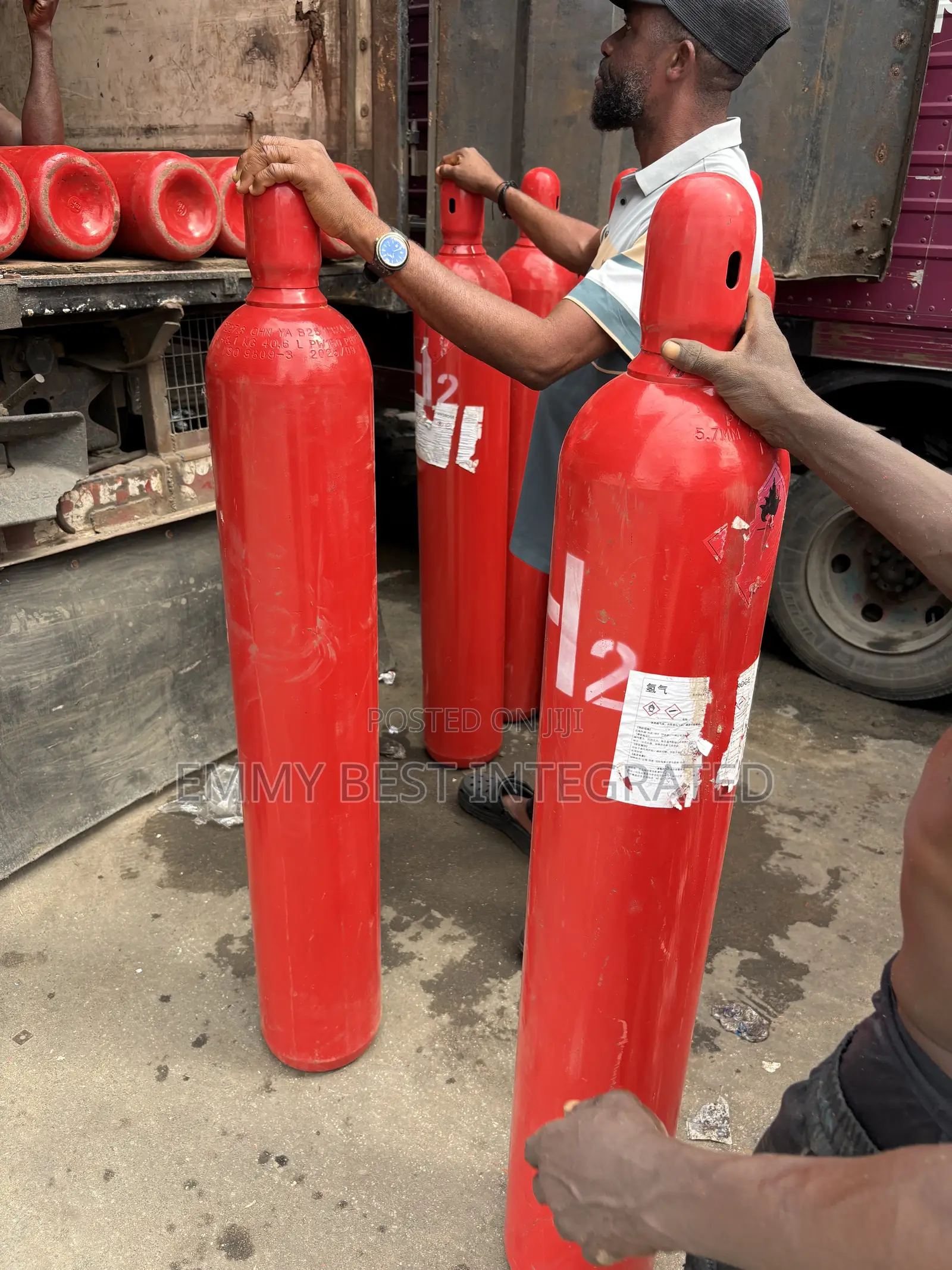 Gas Cylinders