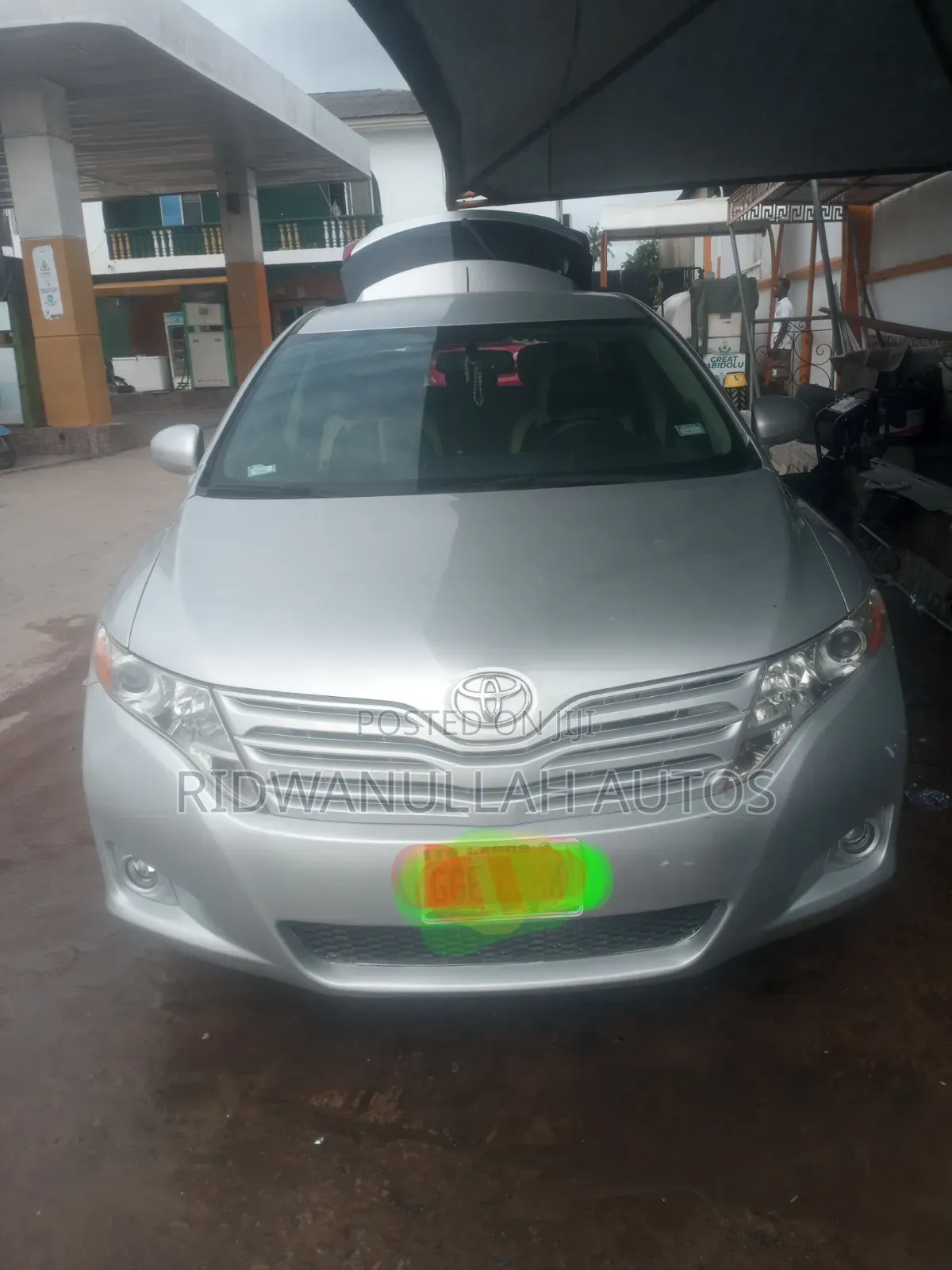 Toyota Venza 2010 Silver