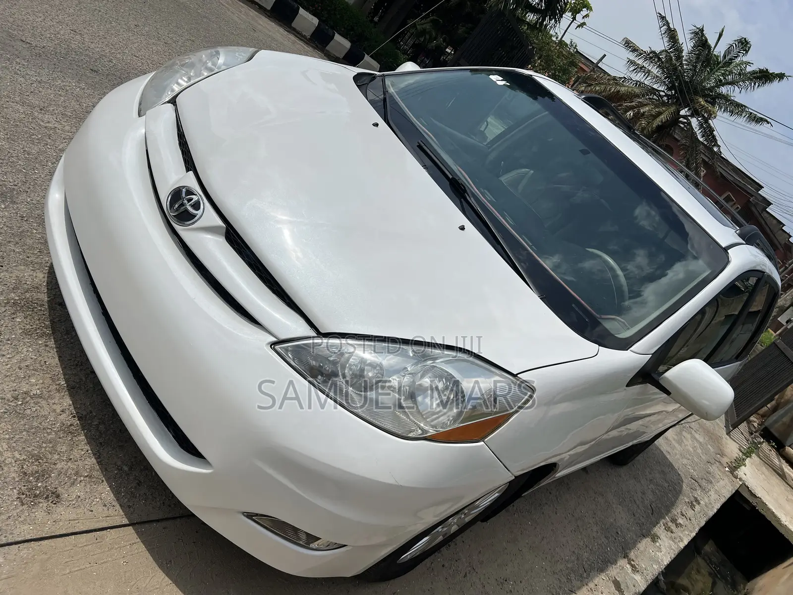 Toyota Sienna XLE 2008 White