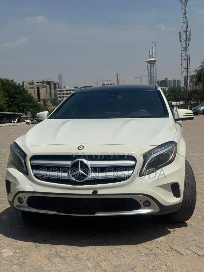 Mercedes-Benz GLA 250 2017 White