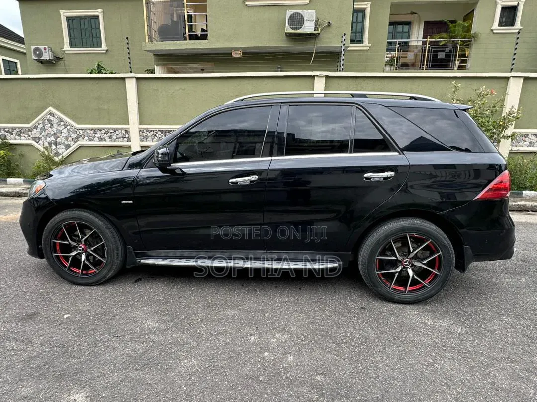Mercedes-Benz GLE-Class 2018 Black
