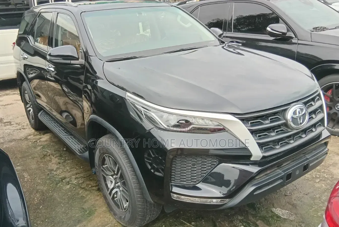 New Toyota Fortuner 2.7 AWD 2024 Black