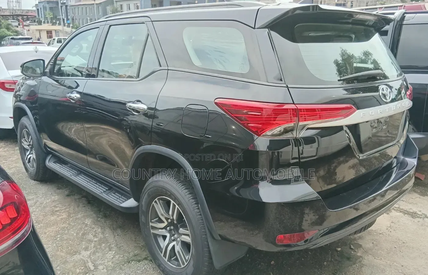 New Toyota Fortuner 2.7 AWD 2024 Black