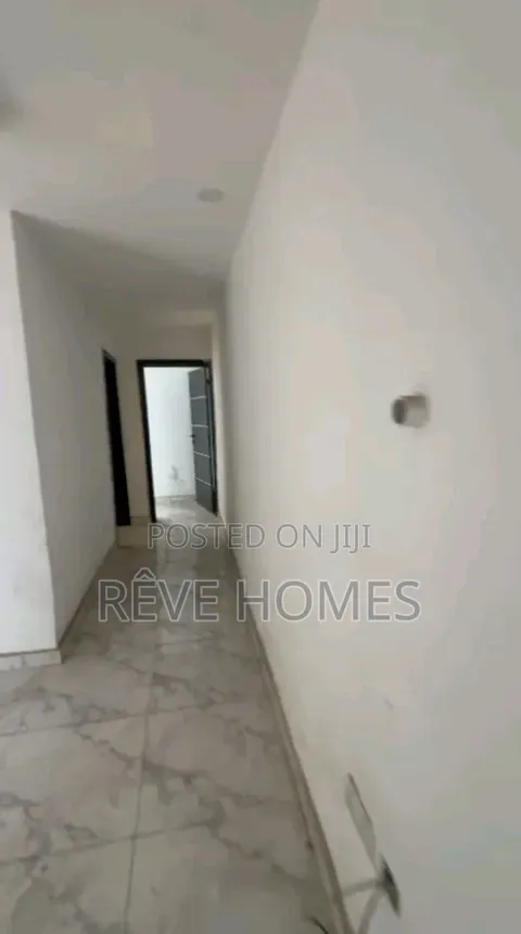 Furnished 2bdrm Apartment in Alagomeji for rent