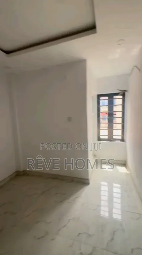 Furnished 2bdrm Apartment in Alagomeji for rent