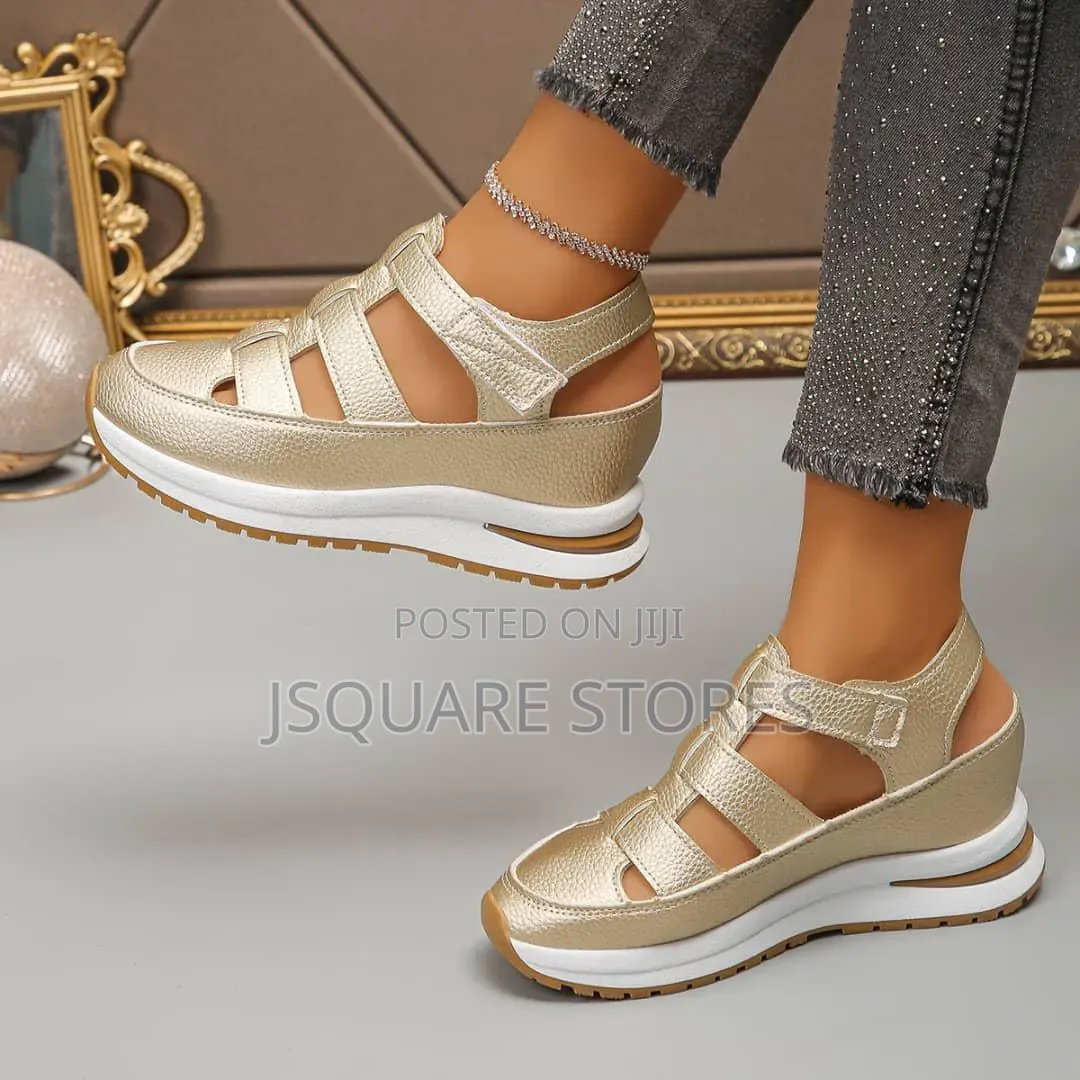 Ladies Breathe in Sneakers