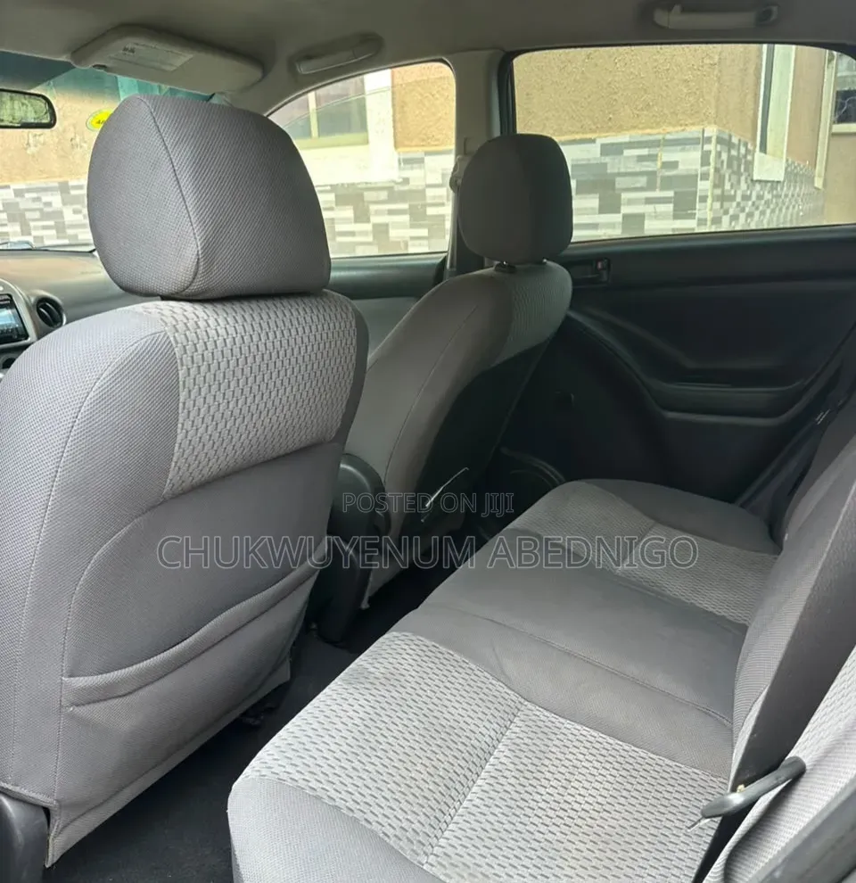 Toyota Matrix 2008 Gray