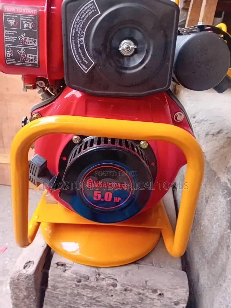 Desiel Engine Concrete Vibrator Machine