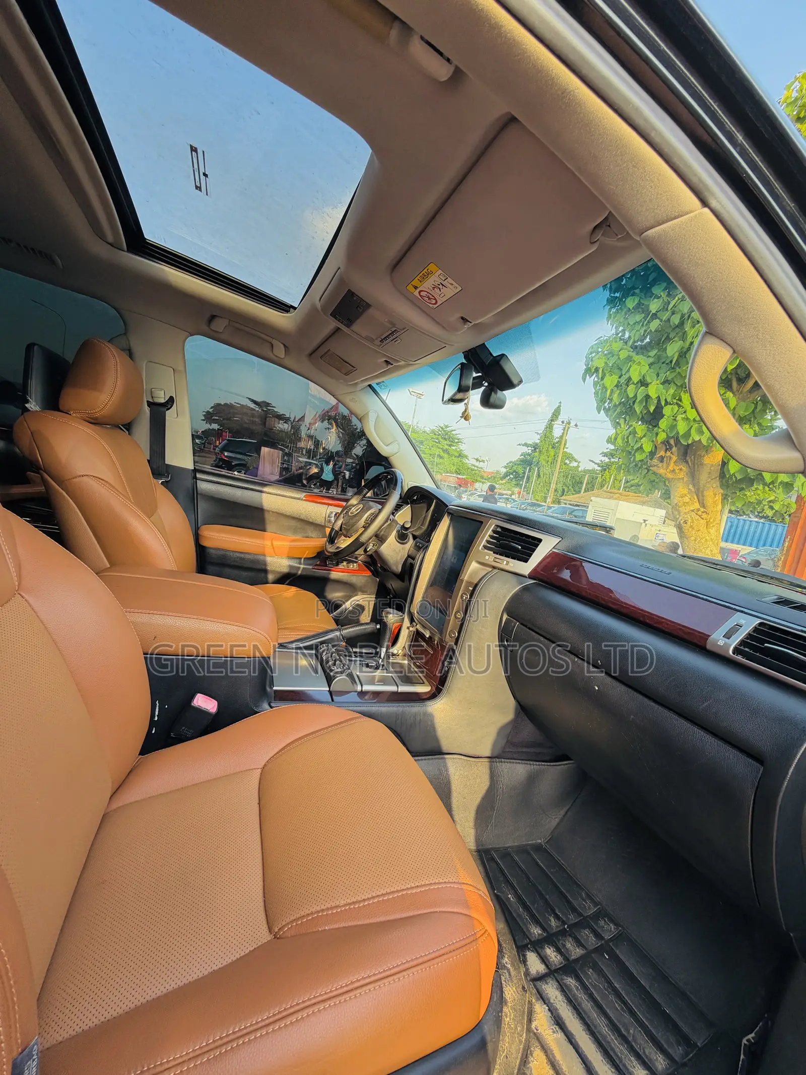 Lexus LX 570 (5 seats) AWD 2019 Black