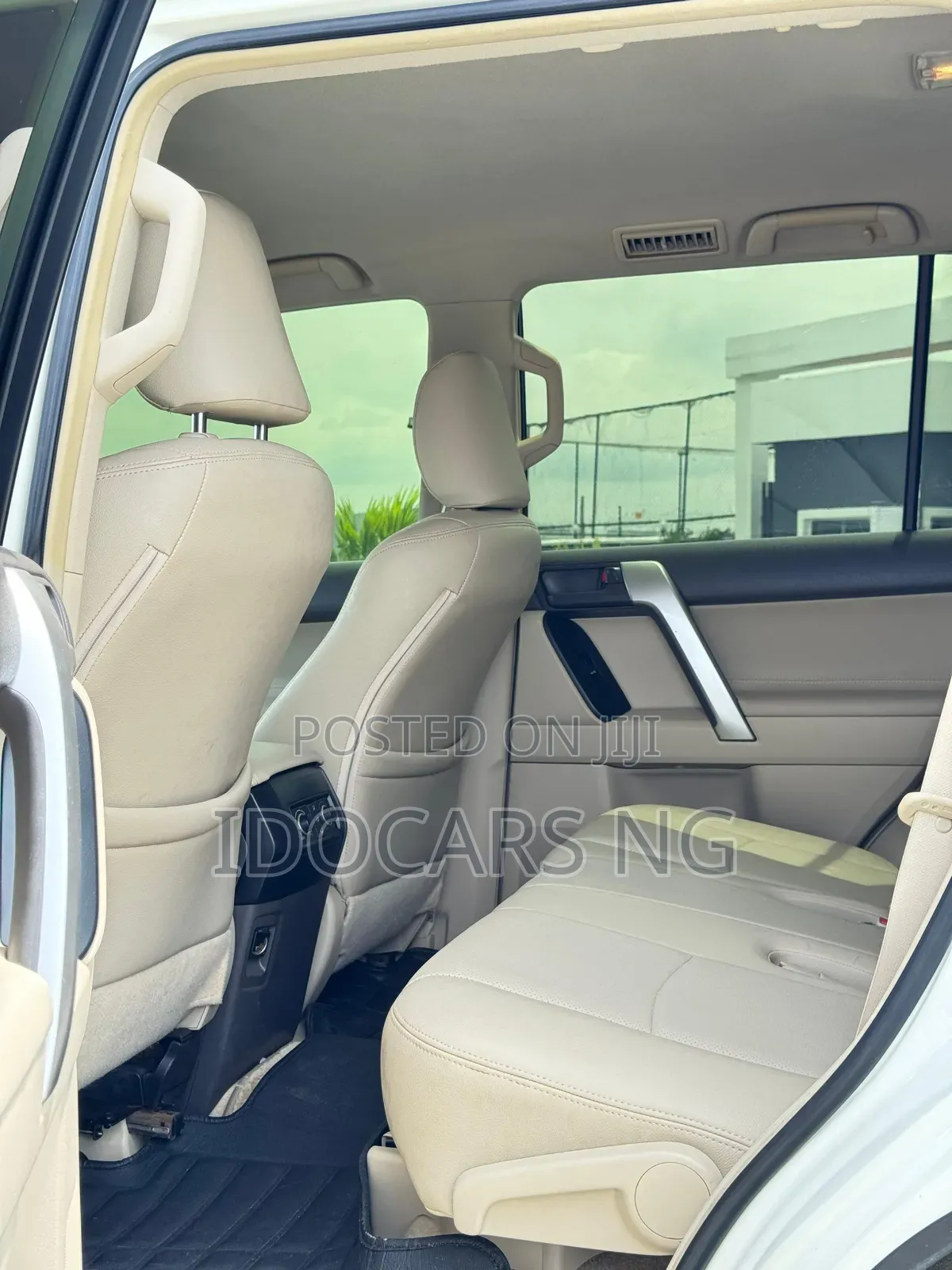 Toyota Land Cruiser Prado 4.0 Petrol TX-L 2018 White