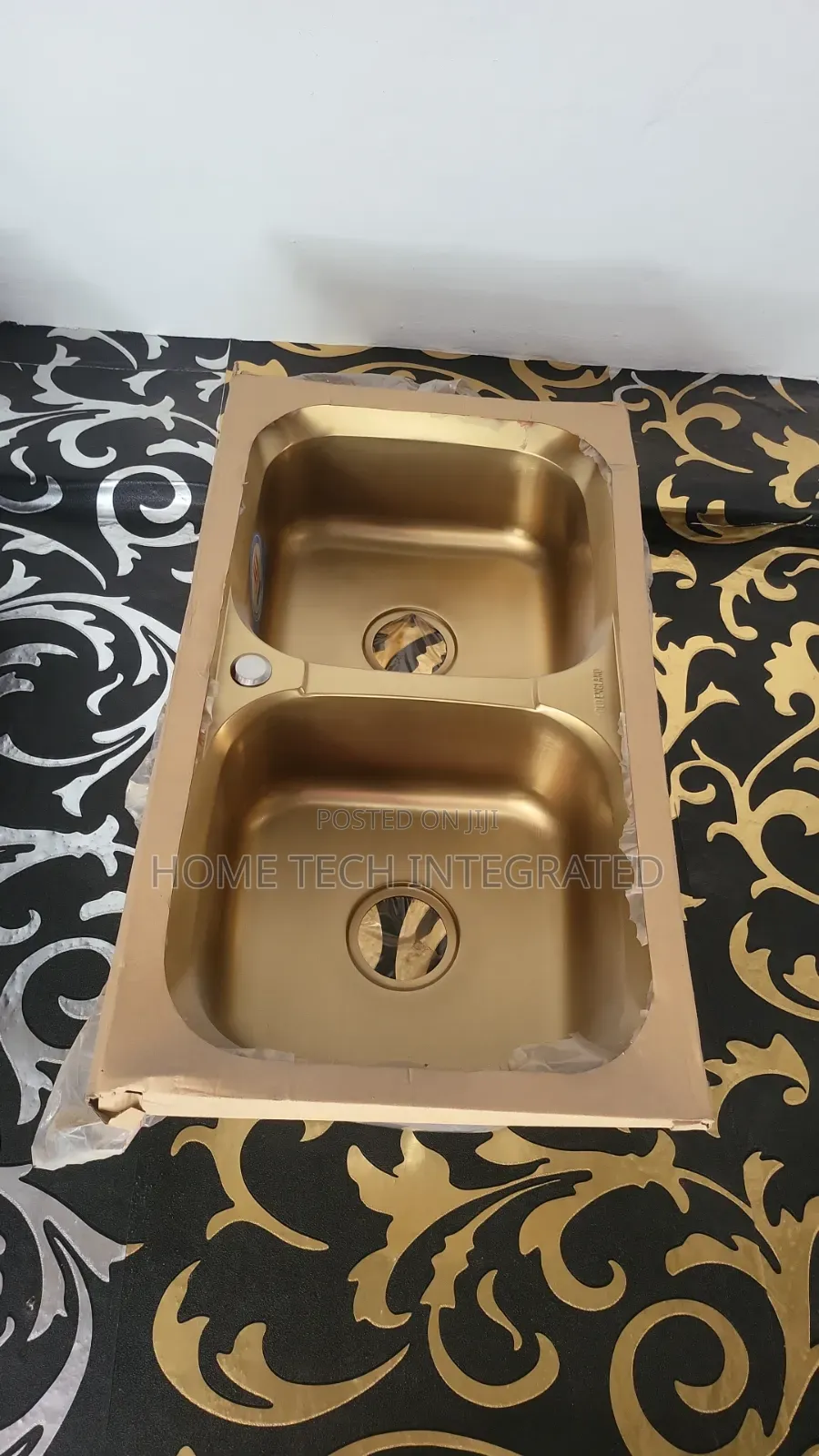 Double Bowl Kitchen Sink. .