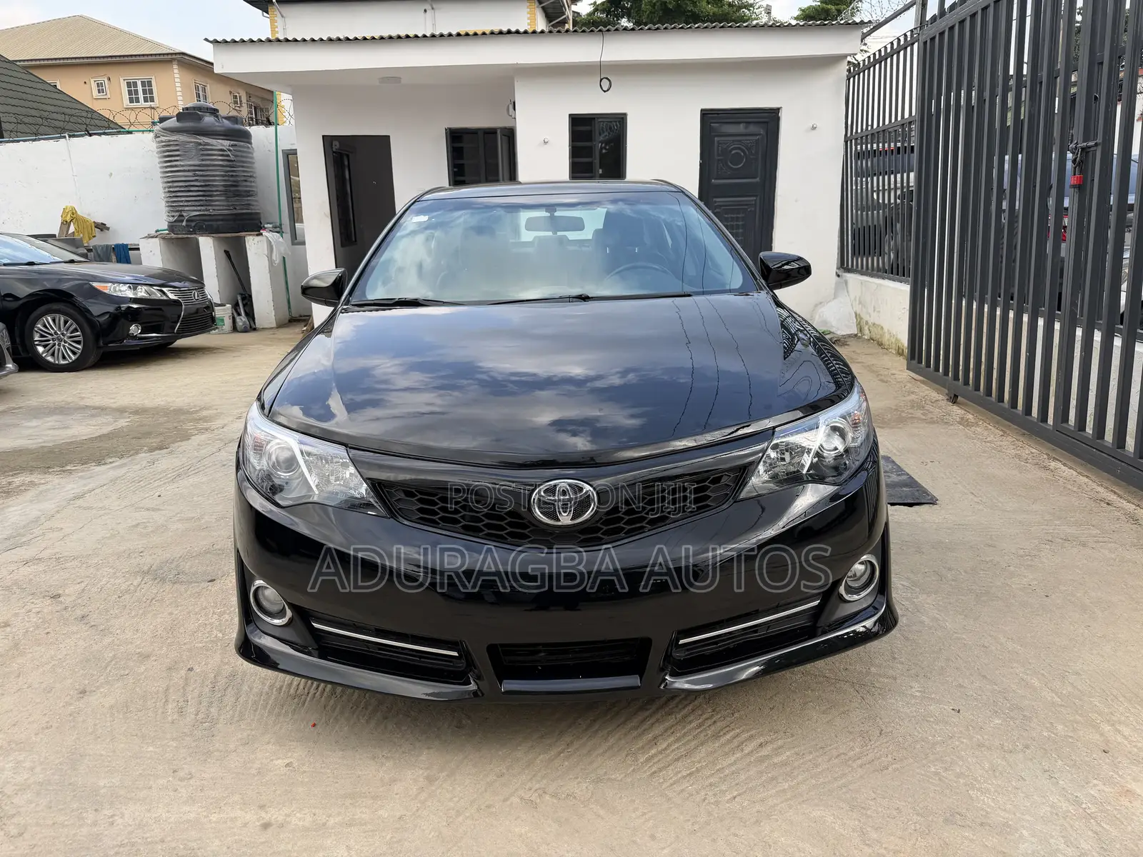 Toyota Camry SE 4dr Sedan (2.5L 4cyl 6A) 2014 Black