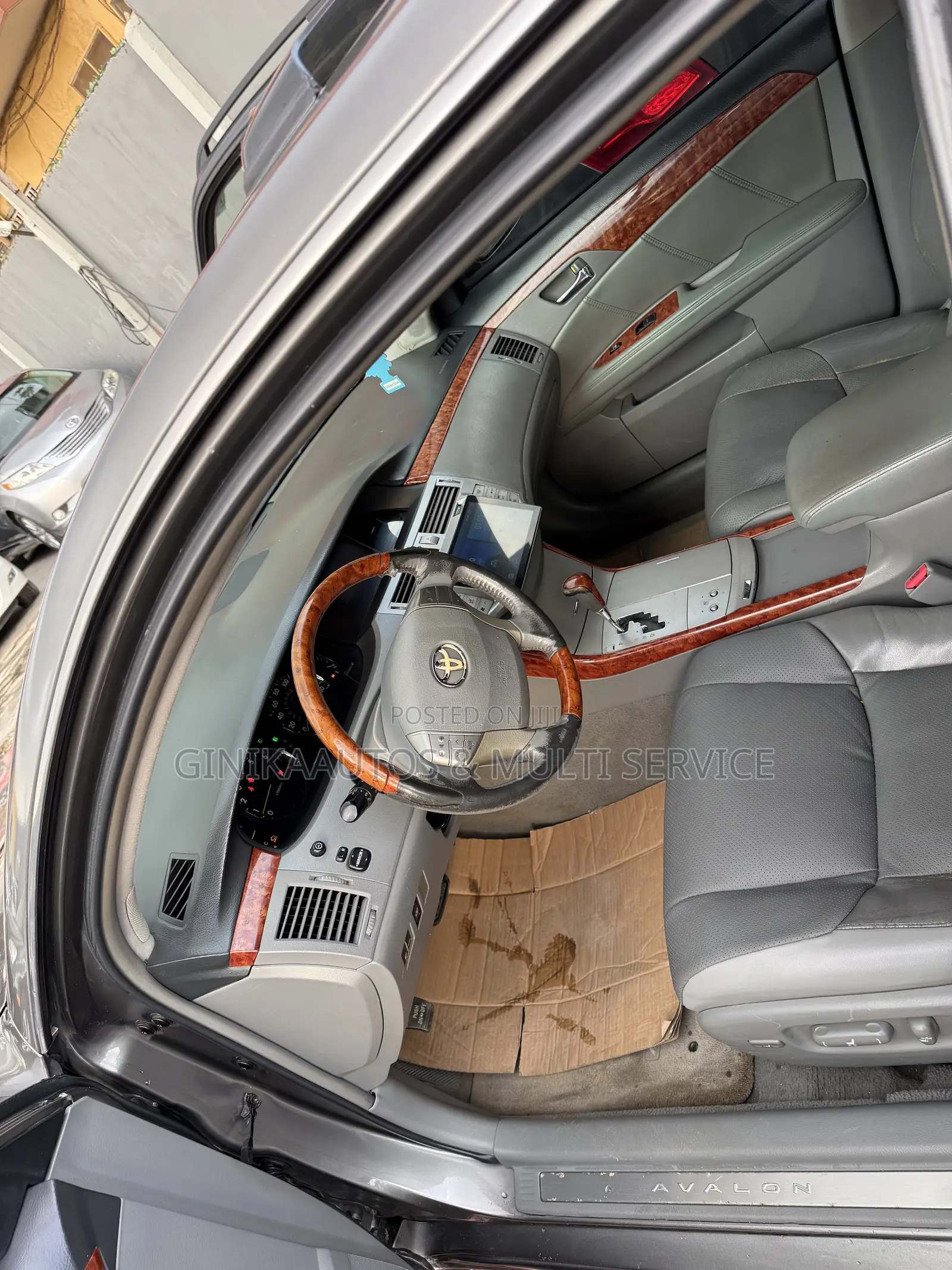 Toyota Avalon Limited 2006 Gray