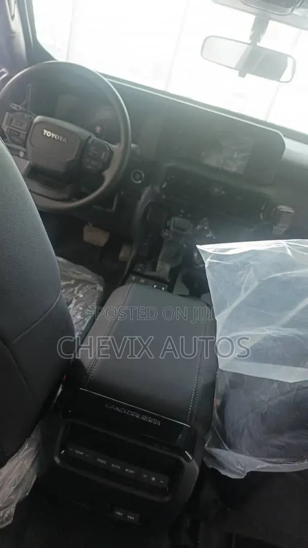 New Toyota Land Cruiser Prado 2025 Black