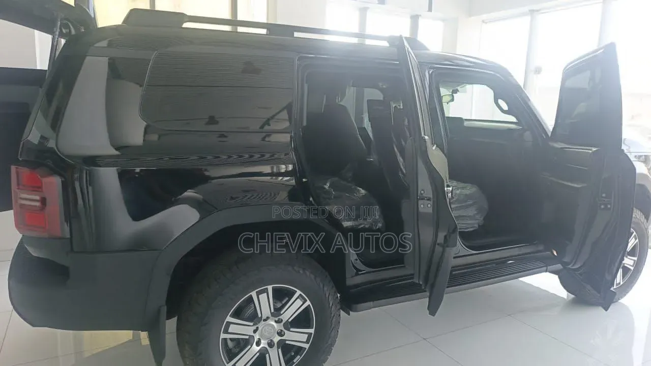 New Toyota Land Cruiser Prado 2025 Black