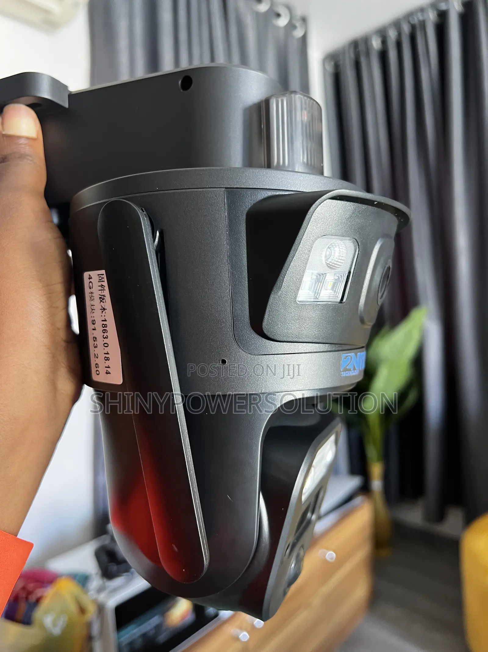Ubox Solar PTZ CCTV Duel Lenses