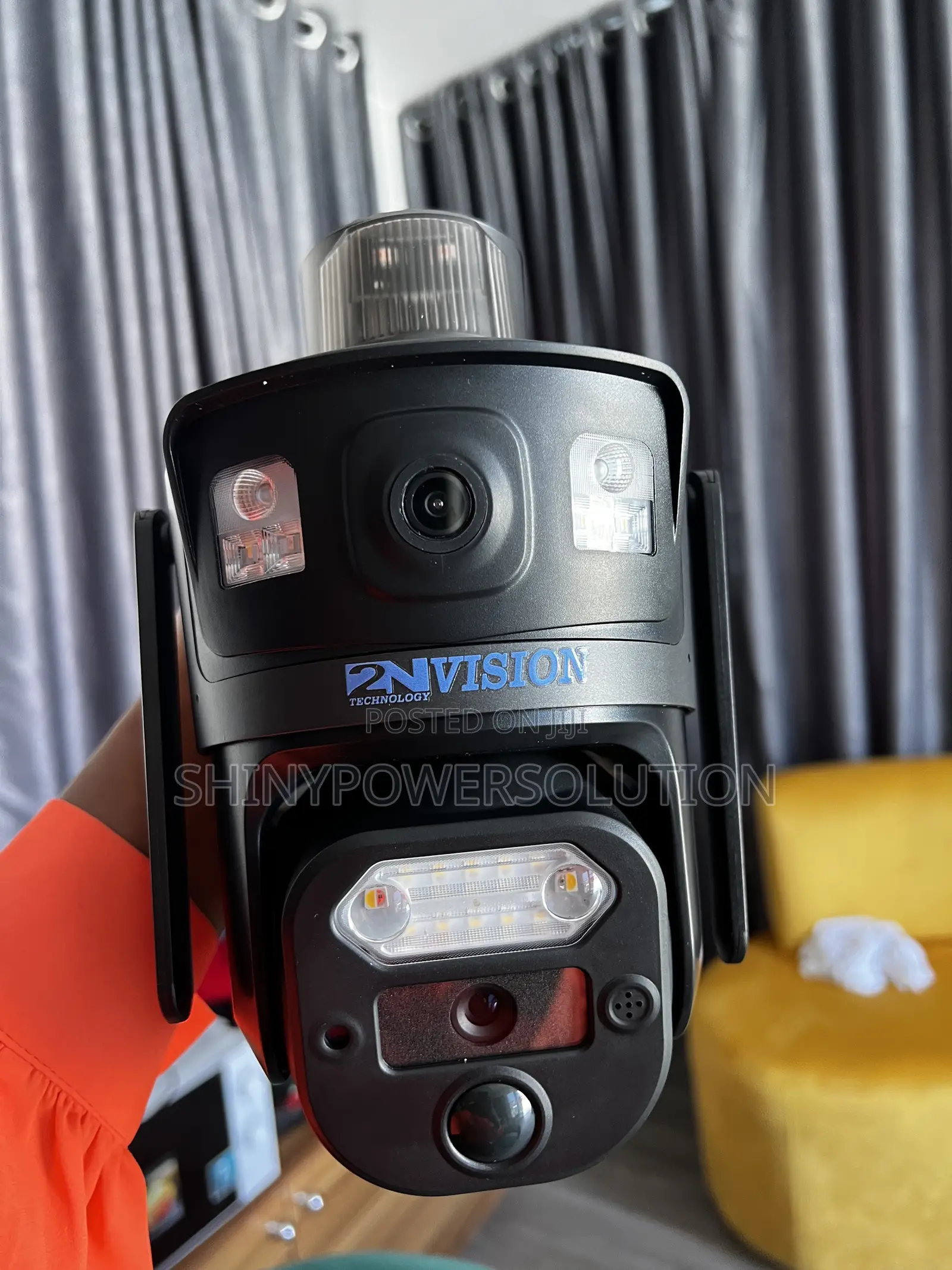 Ubox Solar PTZ CCTV Duel Lenses