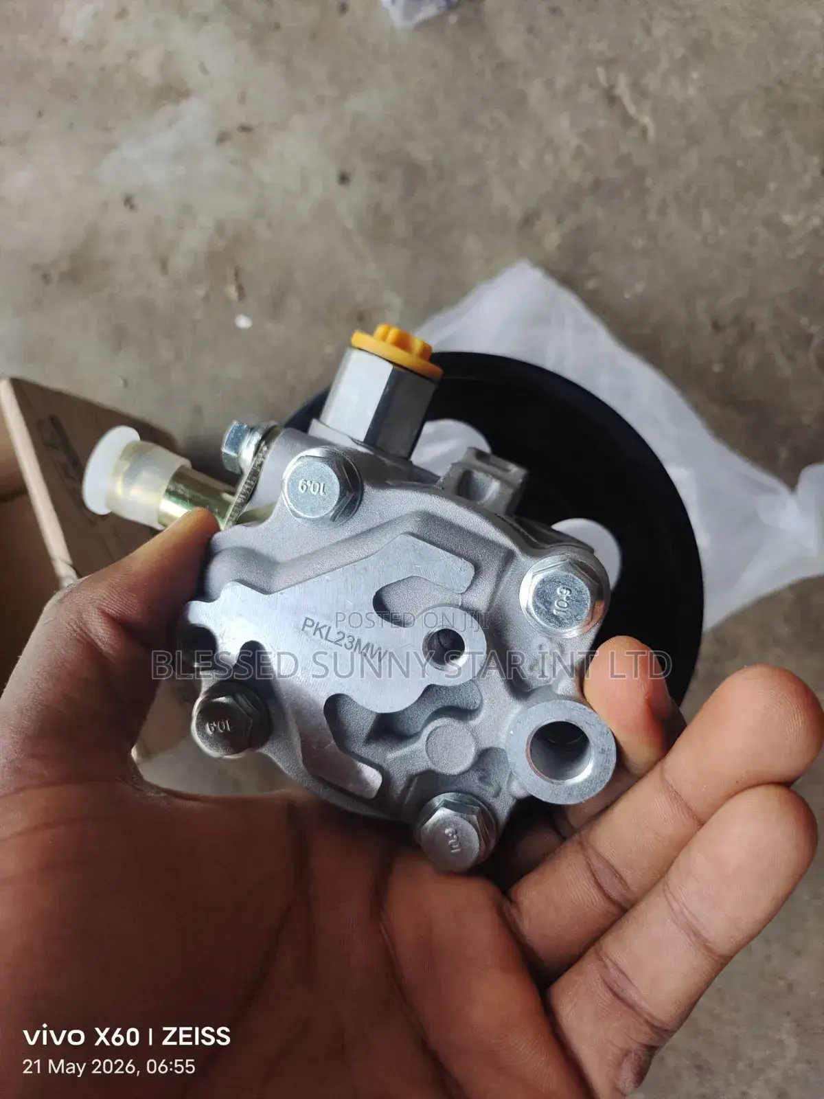 Power Steering Pump Nissan Infiniti Qx80 or Nissan Patrol