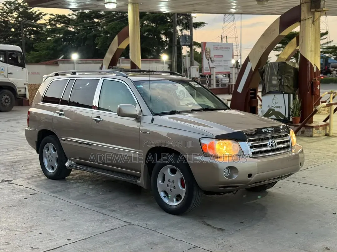 Toyota Highlander 2006 Gold