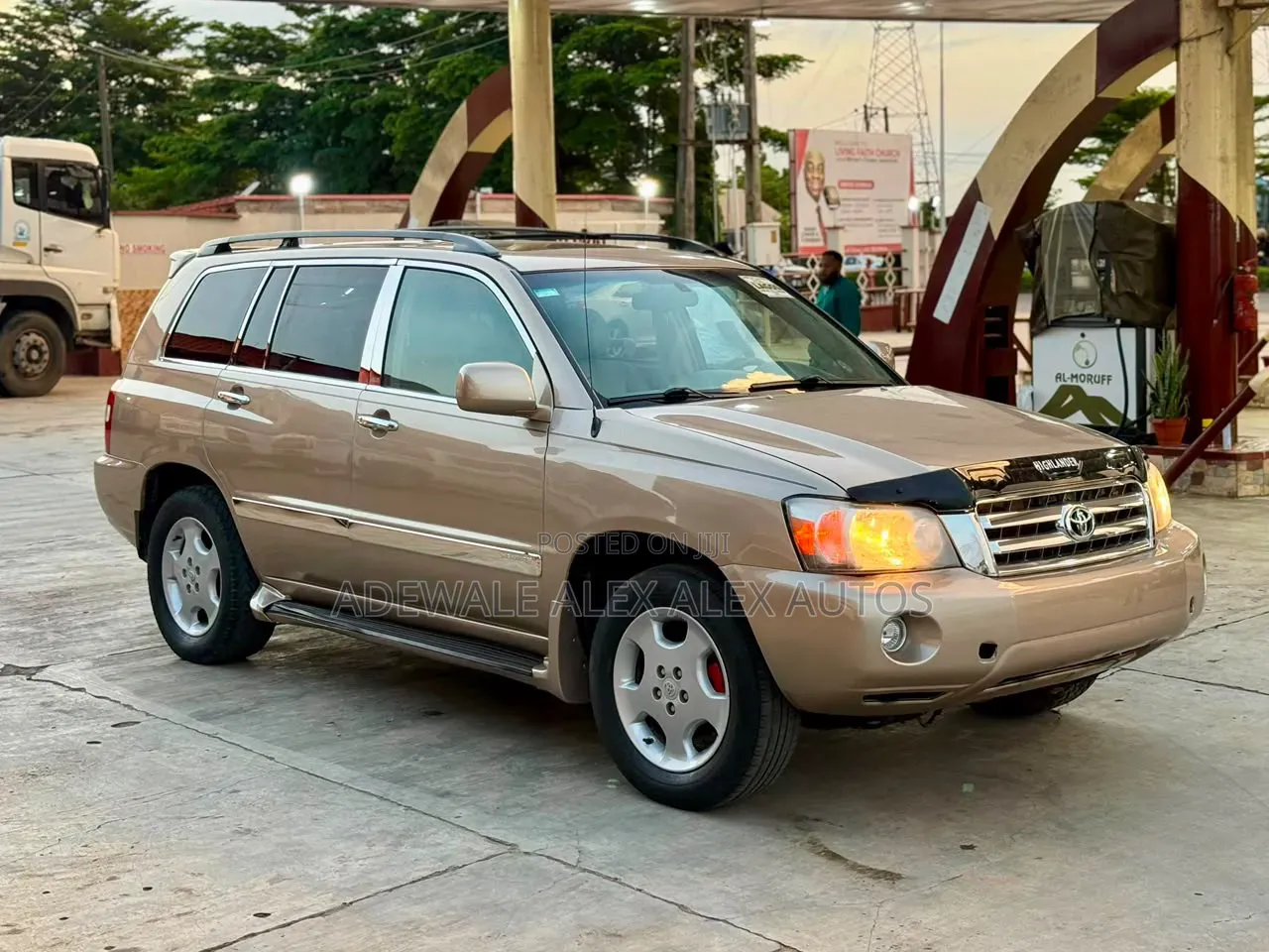 Toyota Highlander 2006 Gold