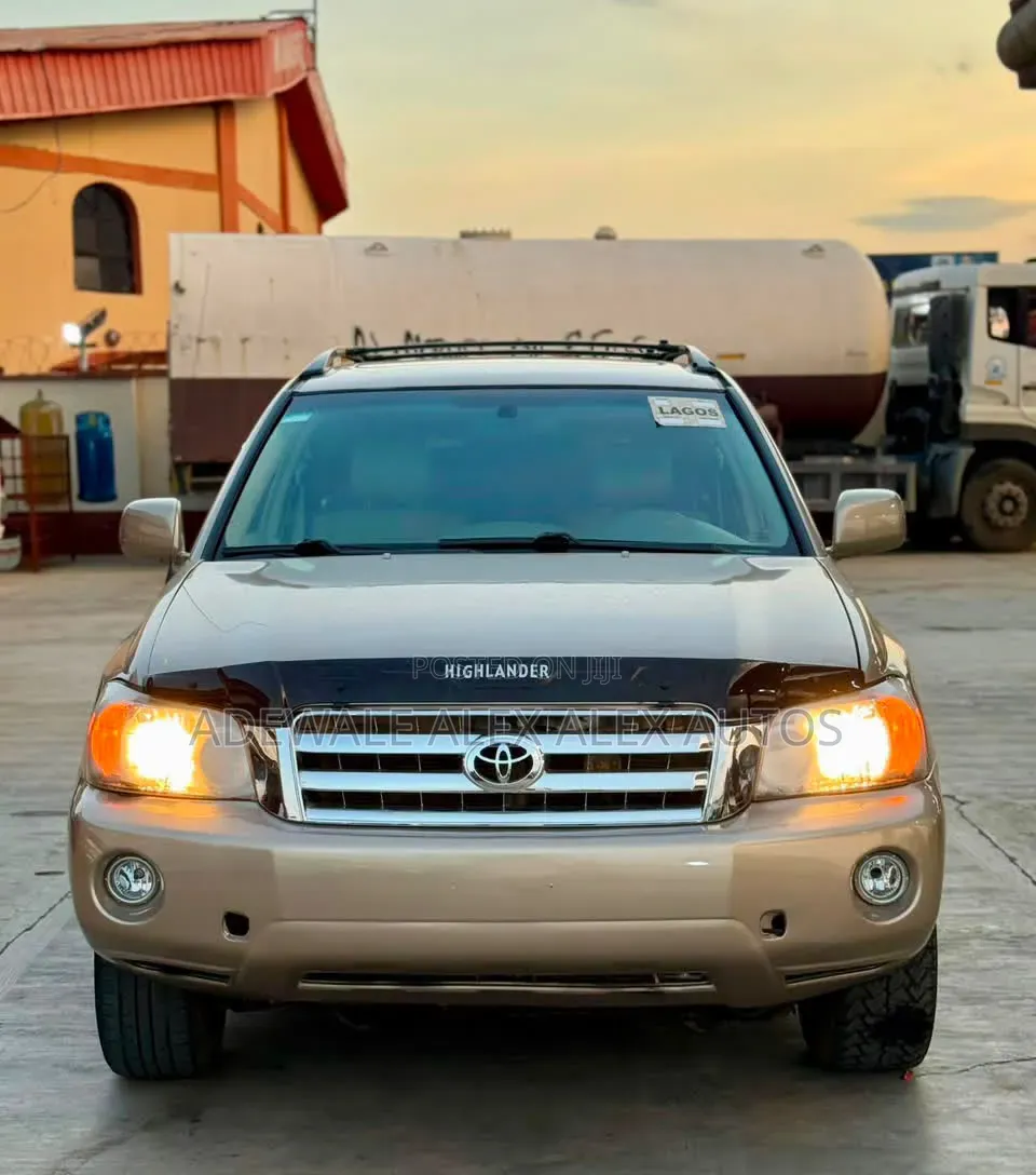 Toyota Highlander 2006 Gold