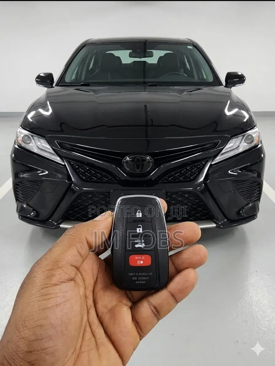 Original Oem PCB Smart Key for Toyota Camry