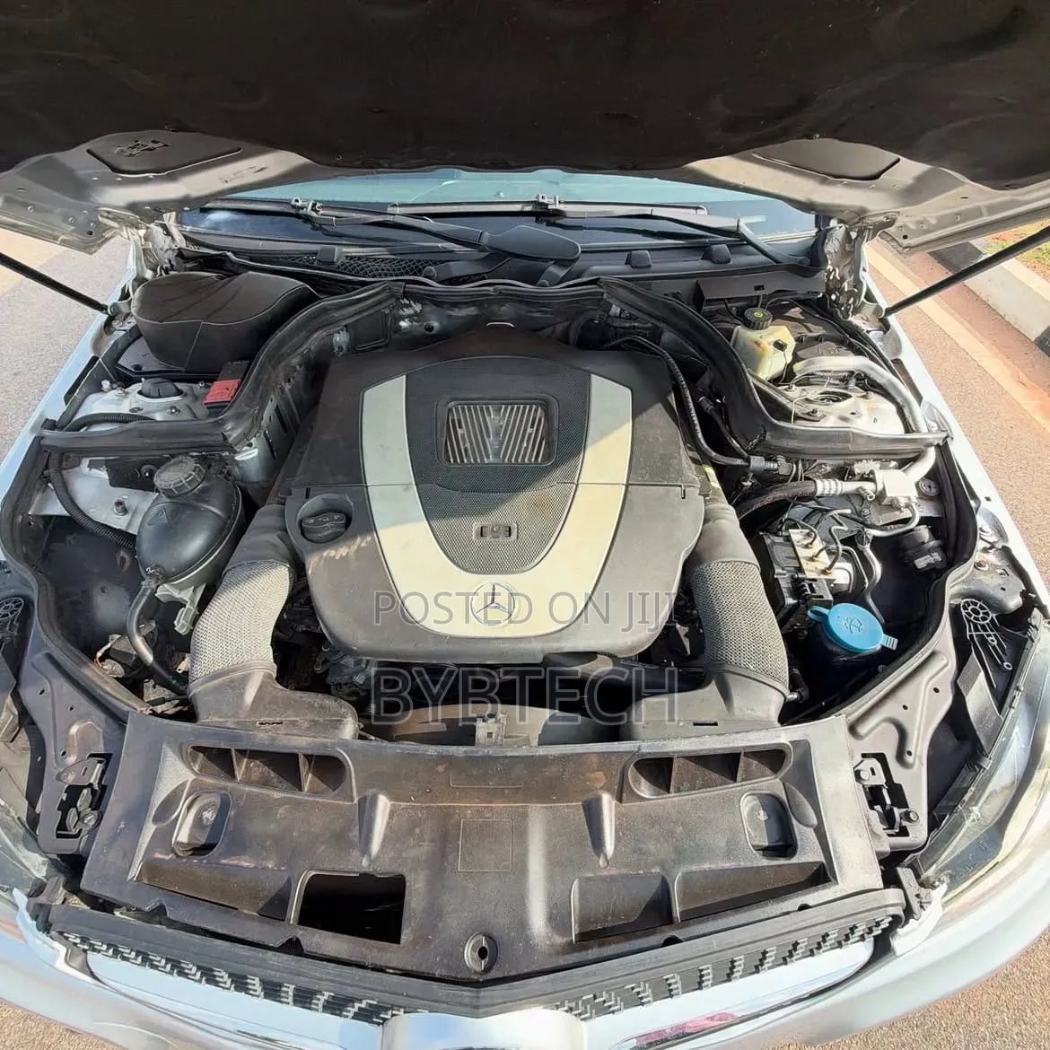 Mercedes-Benz C300 2012 Silver
